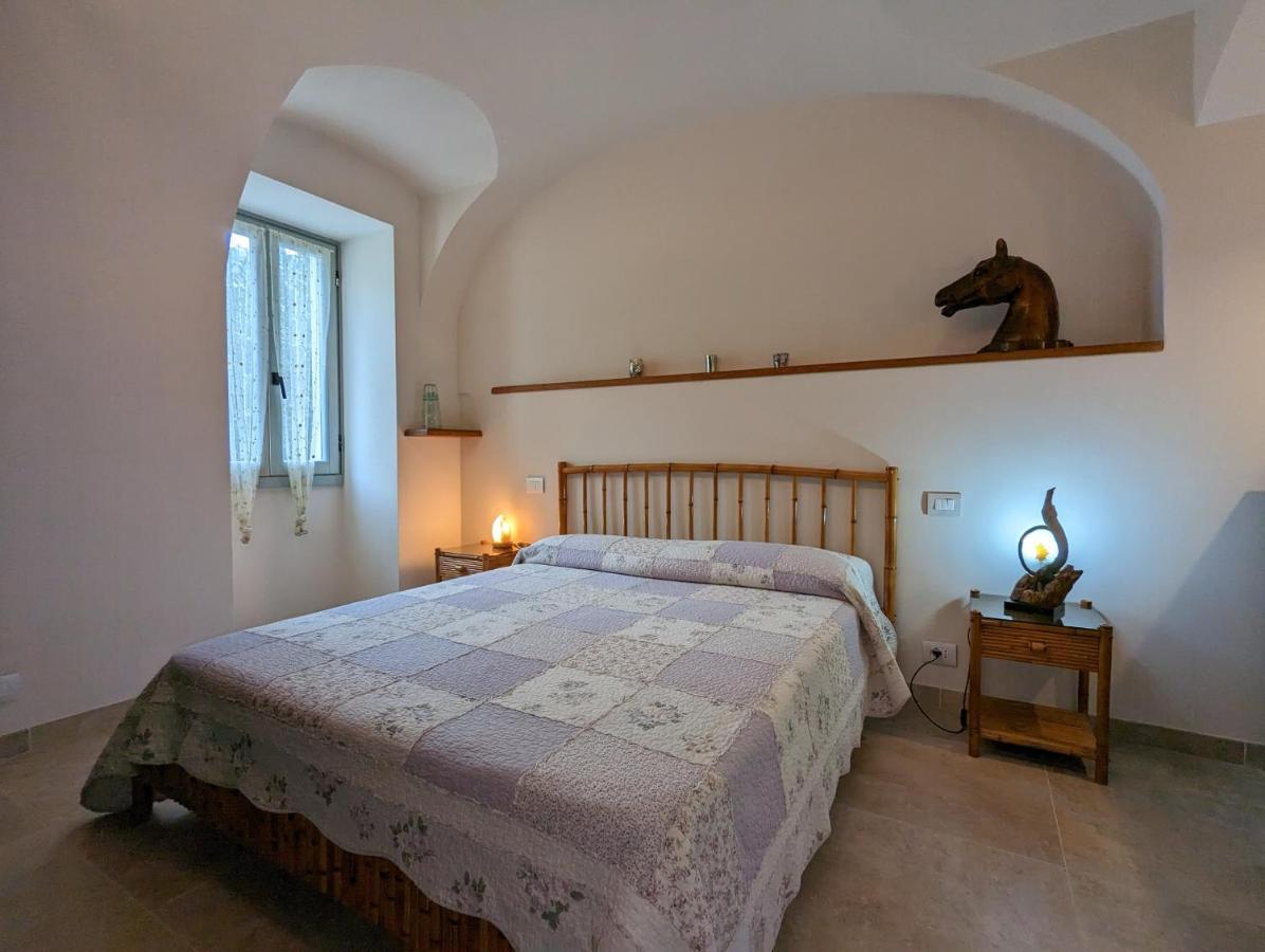 Ferienwohnung Le Due Macine Ventimiglia Exterior foto