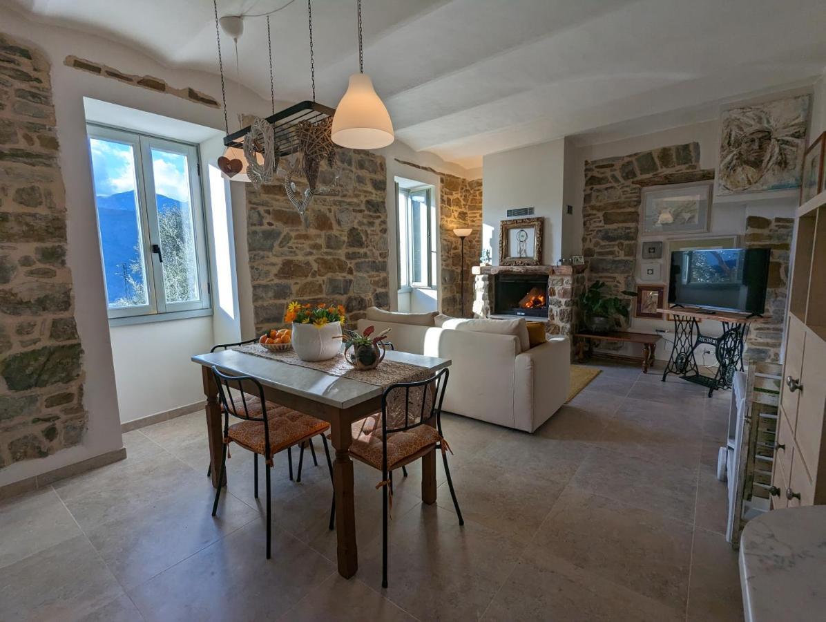 Ferienwohnung Le Due Macine Ventimiglia Exterior foto