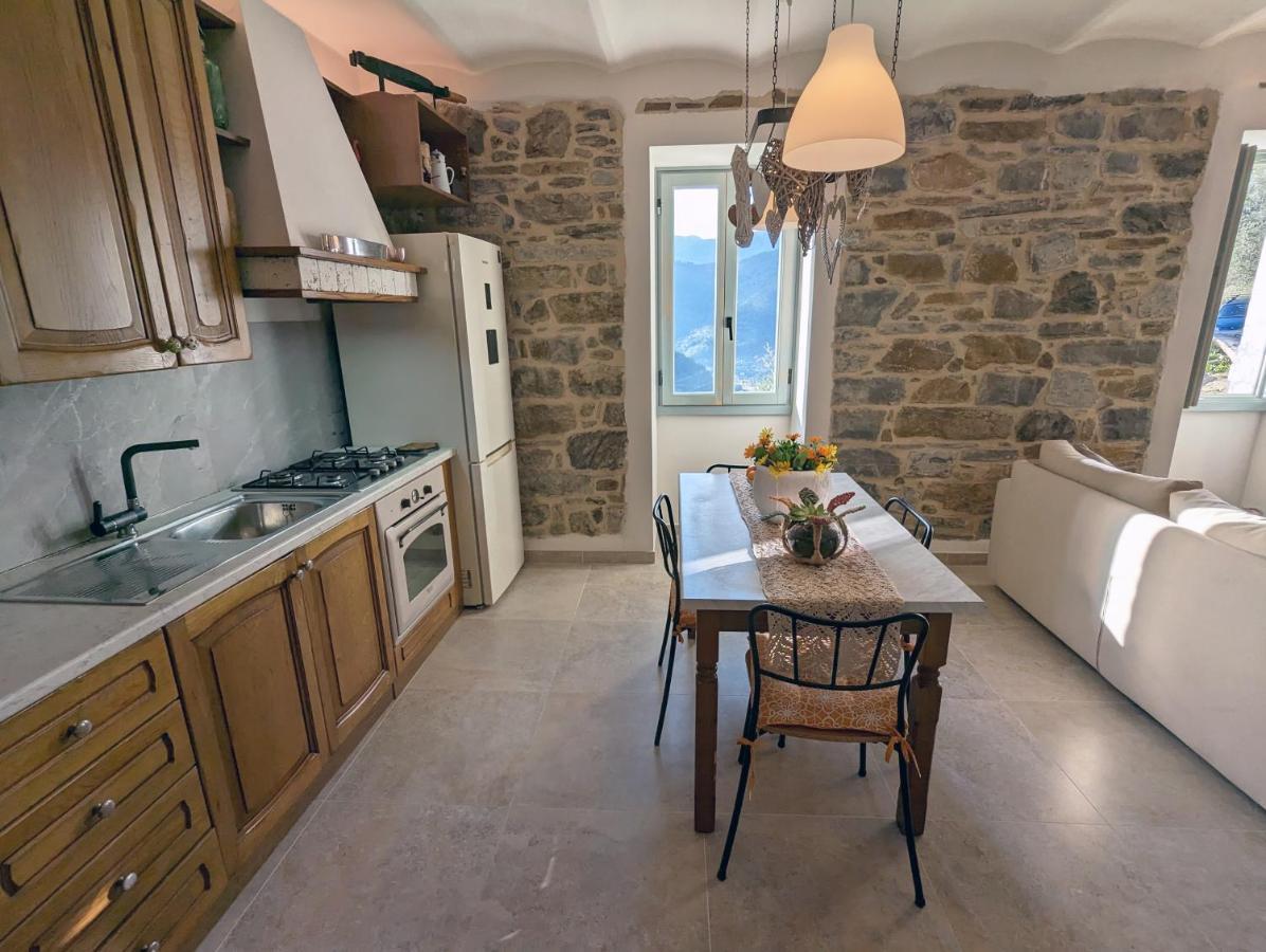 Ferienwohnung Le Due Macine Ventimiglia Exterior foto